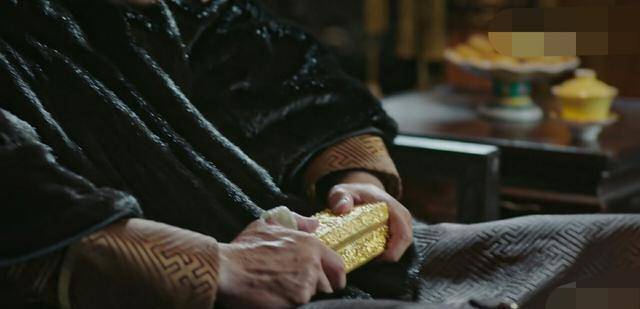 梅花|《如懿传》结局时，霍建华眼前的绿梅发芽，这预示着更大的悲剧