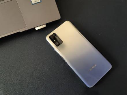 原创小米max5重出江湖大屏手机有前途吗荣耀x30max给出答案