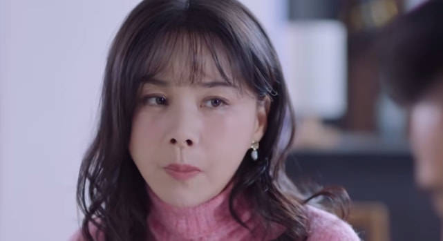 钱荣成|《突围》:全剧段位最高的女人,一下揭穿林满江阴谋,石红杏惊呆