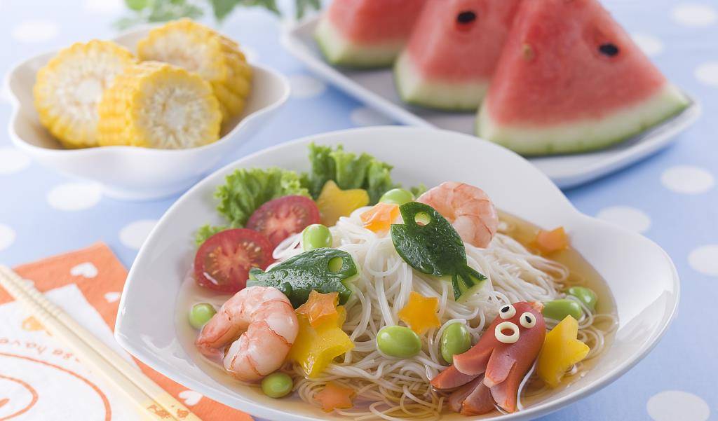 柿子椒|阿良美食，给孩子的营养早餐，虾仁面好吃营养高