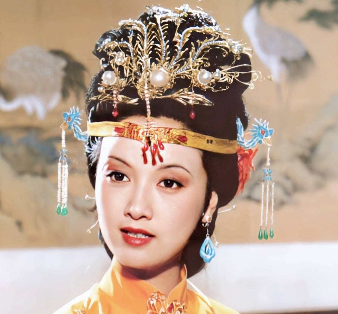 刘姥姥进贾府,第一次拿了二十两,第二次为何大涨5倍多?_王熙凤