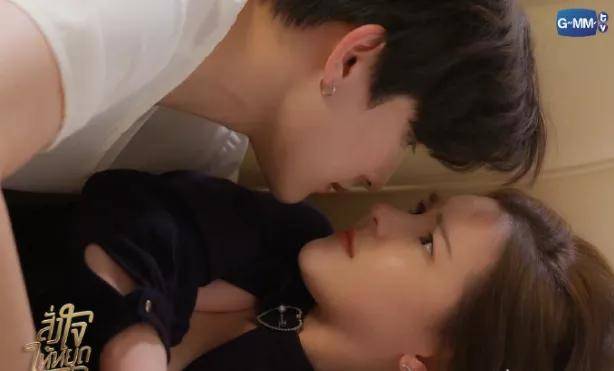 才去|泰剧《无法抗拒的爱》《我的女友两千岁》主演的颜我觉得蛮可！