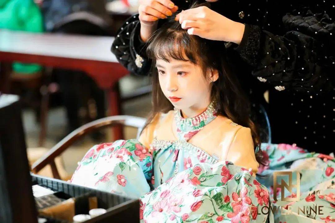 国际 【秀场活动】2022长城国际时尚周丨盛装打扮,去长城赴约