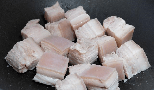 汤汁|天冷了想吃卤肉,趁着肉价便宜煮一锅,香喷喷太诱人,做法分享