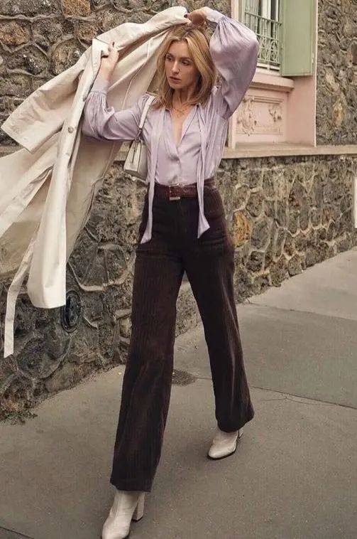 灯芯绒 别再穿高跟鞋了,奶奶裤+短靴才是今年秋冬最流行!