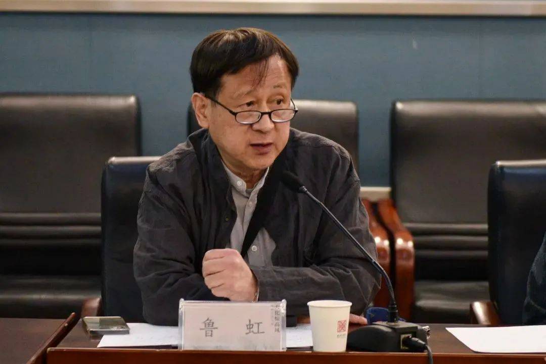 合美术馆执行馆长鲁虹合美术馆执行馆长鲁虹:傅抱石不仅对周韶华和