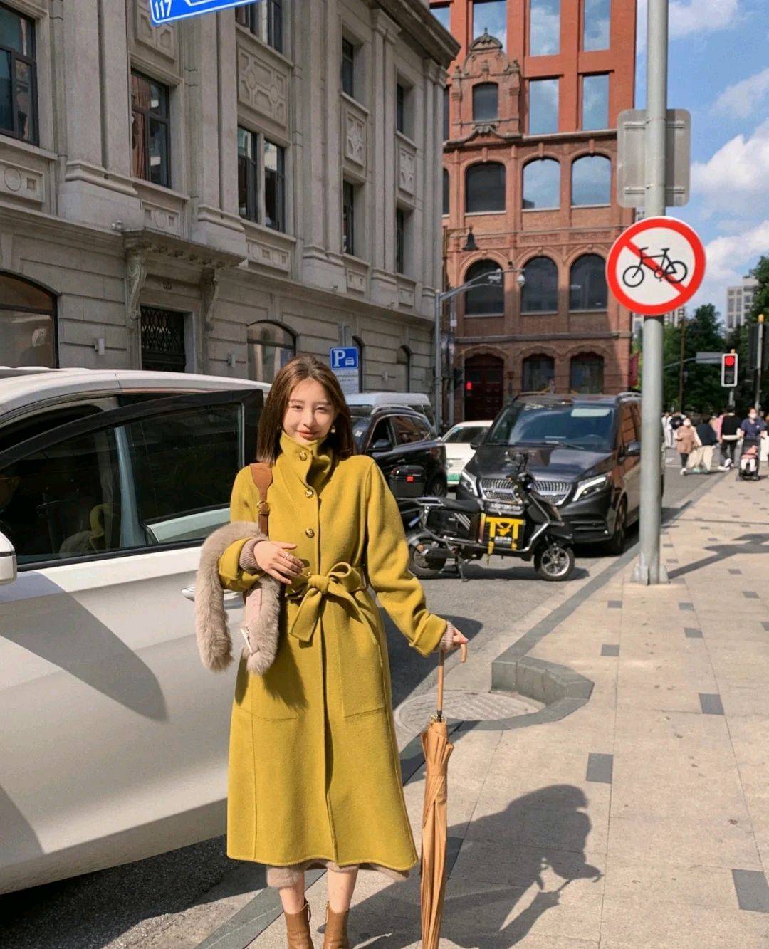 设计 从少女变成阿姨？试试这几款减龄明大衣，学习如何重回美丽巅峰！