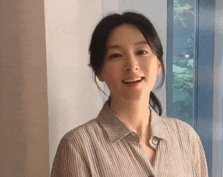 脸部事实证明，明星美貌的天敌不是发福，而是“发腮”啊？