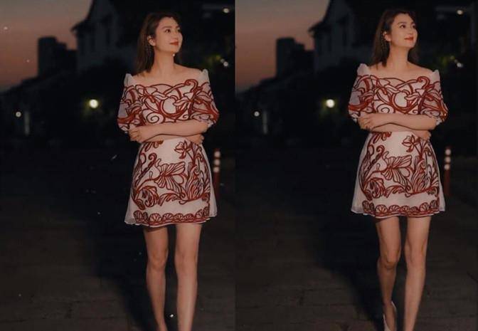 高跟鞋 洪欣深夜独自遛弯！穿露肩红白裙配高跟鞋，大冷天真没人比她敢穿