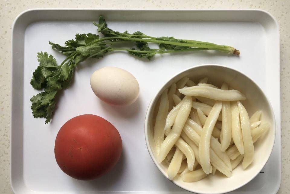 香菜|秋天不用早起,早餐吃它最省事,十分钟准出锅,汤汤水水真好吃