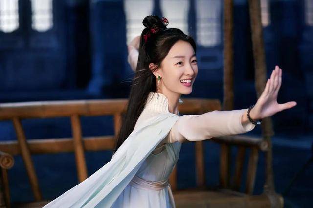 演技|王一博资源太好,客串老戏骨云集的《无名》,新电影搭档影后