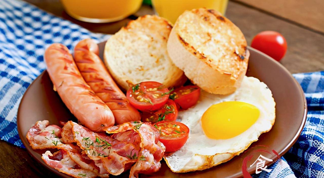 莲藕|全家都爱吃的莲藕鲜肉锅贴,提前包好冻起来,早上10分钟搞定早餐