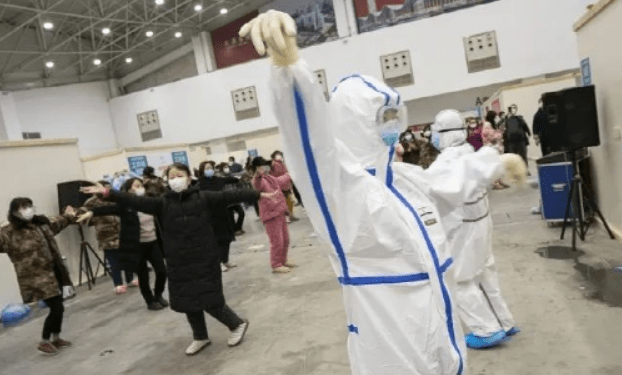 生活|这部黄渤贾玲暖心新片,才一个预告片,就透支了我一整年的眼泪