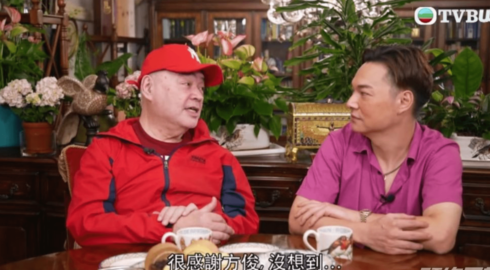 71岁姚炜为张伟文复出献唱,直言受对方的故事打动,两人非亲非故_方俊