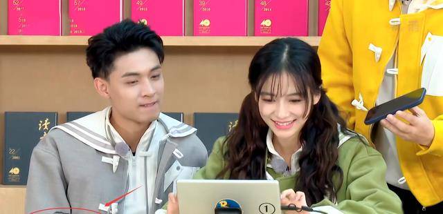 邓超|《五哈》《跑男》首次“梦幻联动”，听到陈赫的喊话，李晨泪目了