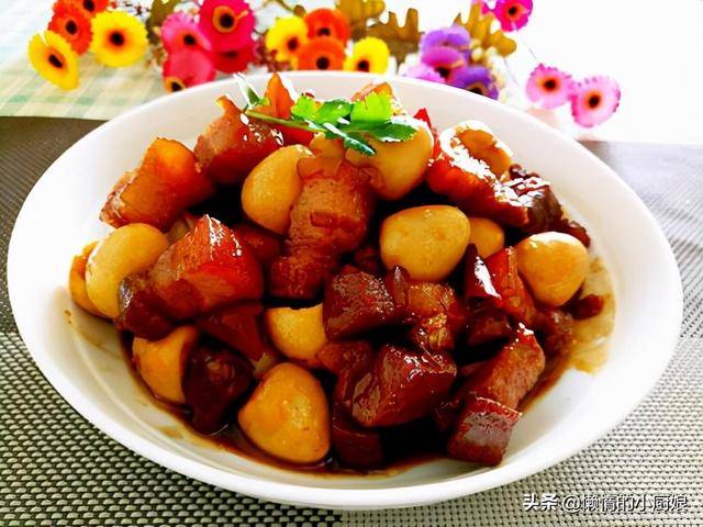 技能|国庆节聚餐必备技能,将从小吃到大的红烧肉这样做,怎么都吃不腻