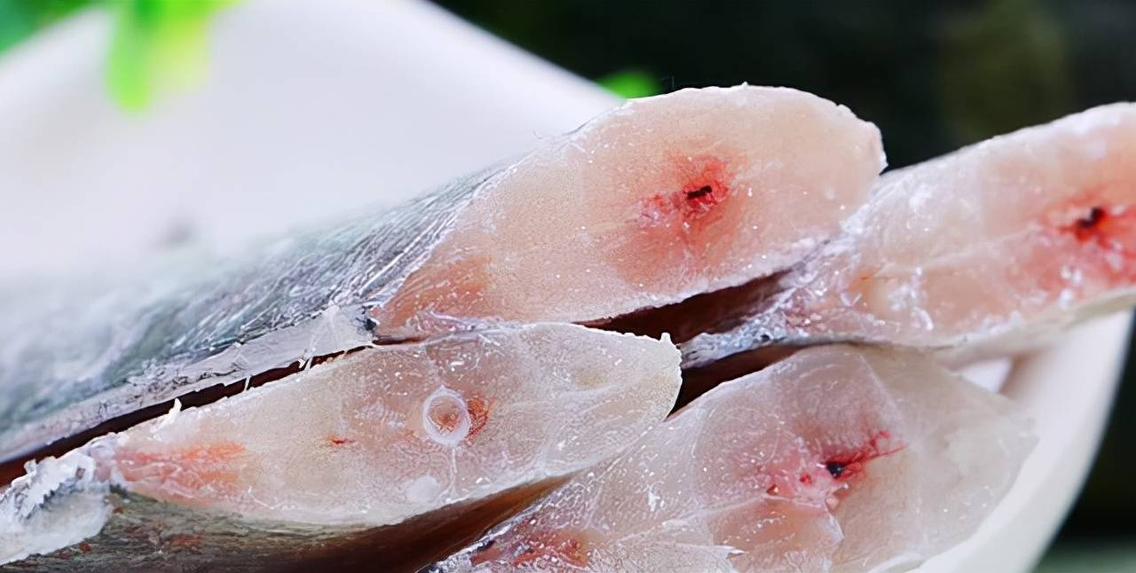 物质|“甲醛带鱼”是这般模样，要学会辨认！挑选带鱼前需明白以下内容