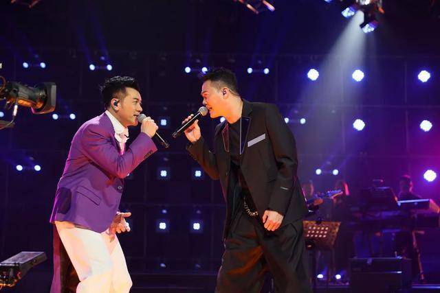 fit|「十朝元老」变身揸fit人，宋嘉其邀你加入《乐队风暴》群聊