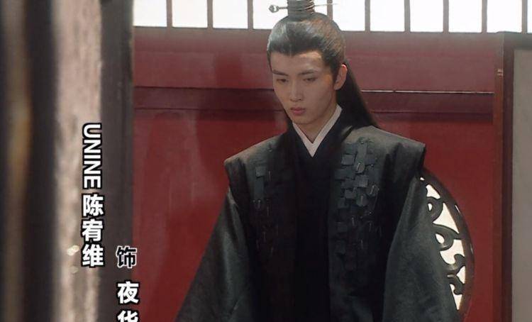 演技|张雪迎模仿紫霞眨眼被吐槽，综艺翻拍是重现经典还是东施效颦？