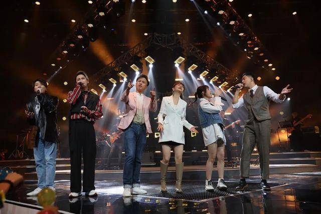 fit|「十朝元老」变身揸fit人，宋嘉其邀你加入《乐队风暴》群聊