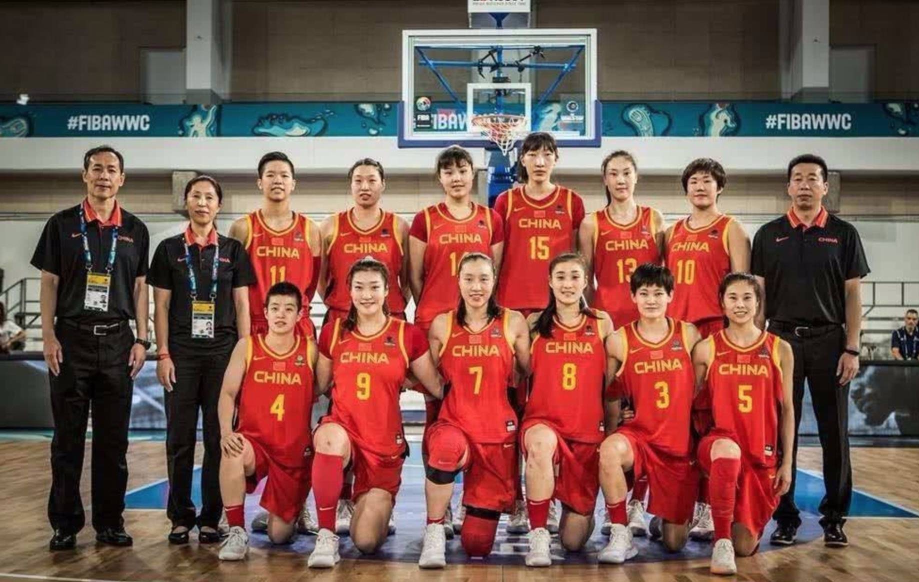 cctv5 直播女篮奥运首秀,姚明坐镇,4巨头发威力助开门红?_中国女篮