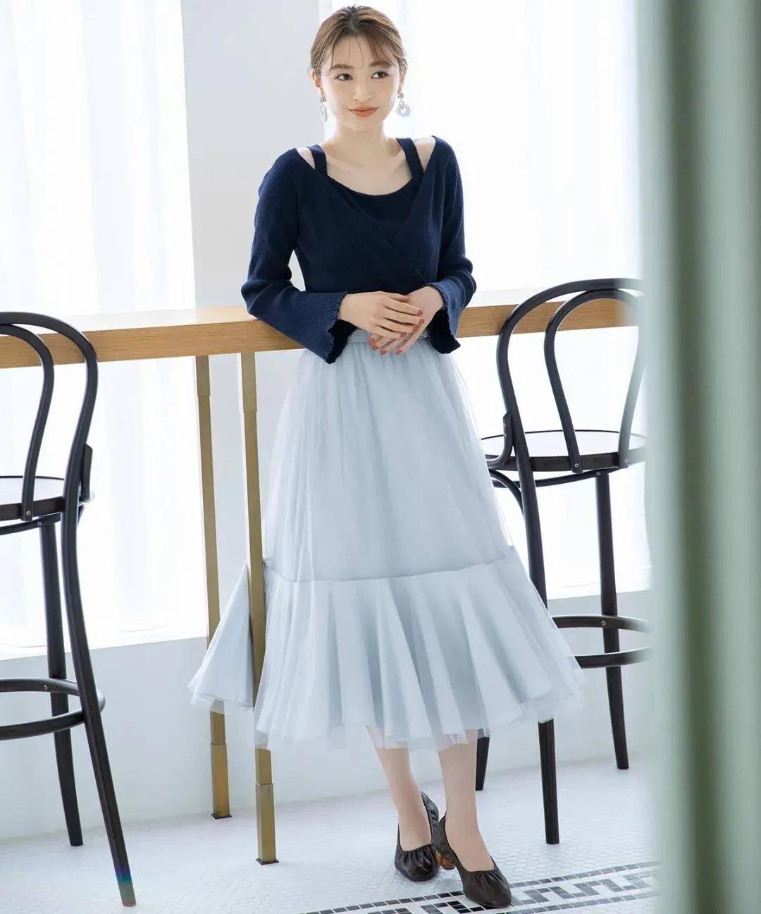 加点 40岁女人冬天不要随便穿！经典款加点时尚感，显高轻熟又优雅！