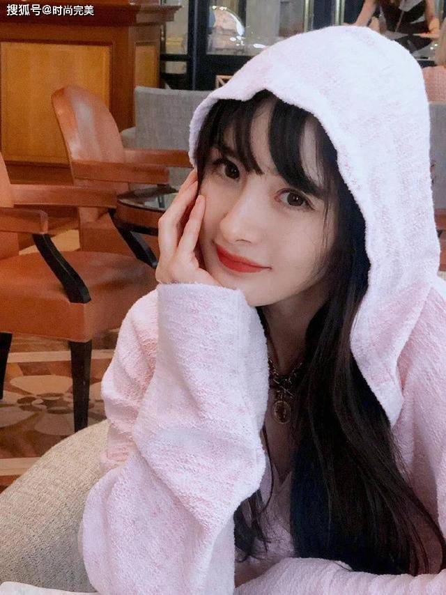脸部怎么剪刘海才有高级感？根据脸型选择，选对了就能给颜值加分