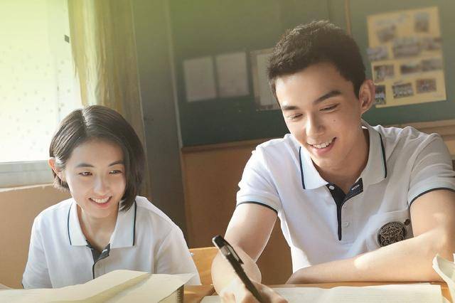 因为|张子枫新片《盛夏未来》豆瓣7.7分，善意的谎言终究会被揭穿