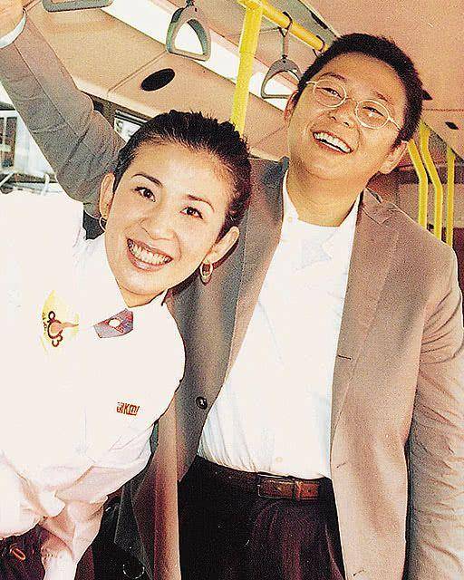 何超琼和许晋亨有哪些儿子 aaca3ceea4a043889d0db78ebdae0721.jpeg