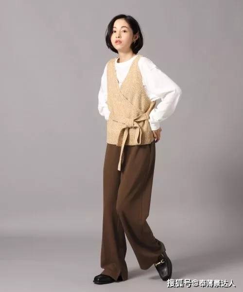 整体 一件就能即刻增添造型度？针织背心轻松打造出层次穿搭绝对要学起来