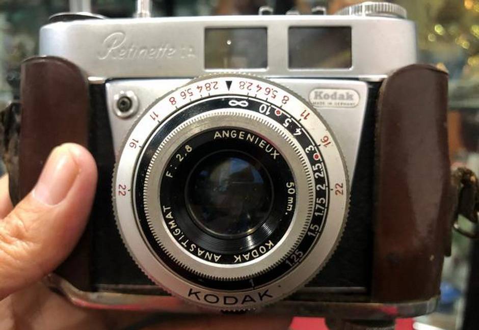 二手相机店见闻：日本好相机与骗子相机，有人套现有人甩卖摄像机