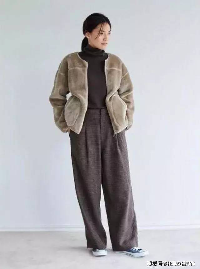 气息 女生都在穿的毛绒外套！多种搭配呈现多变的日系时髦