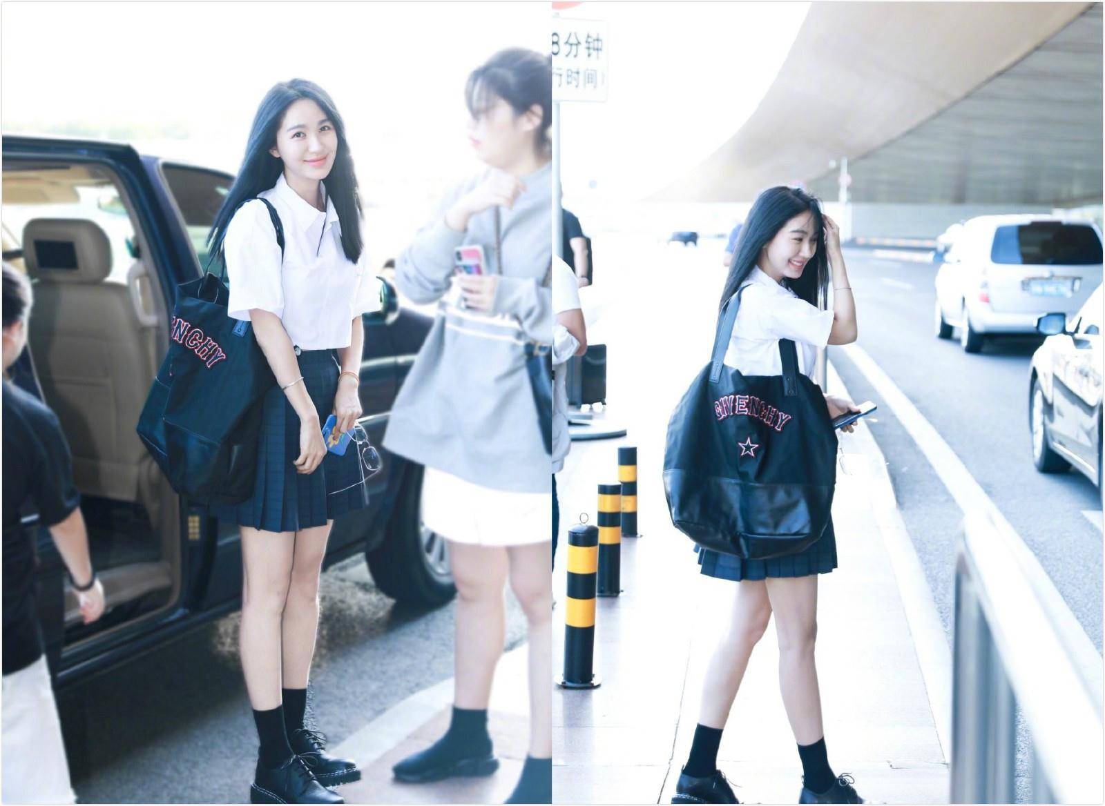 黑色 她是黄晓明前女友,穿衬衣百褶裙配小皮鞋,瞬间美成16岁高中生