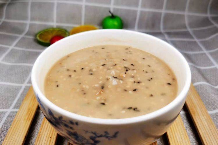 加入适量|小寒后，用这4样简单一炒，一次做好密封起来，香甜浓稠又饱腹