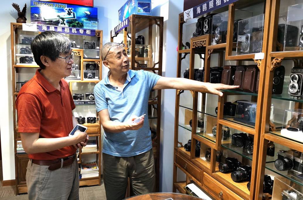 你家有海鸥双反相机吗？知道它的历史和现在能值多少钱吗