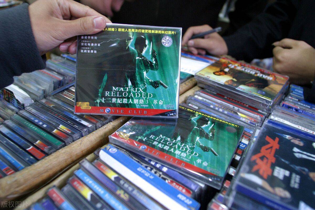 消息资讯|《黑客帝国4：矩阵重启》发布全新海报 定档于12月22日北美上映