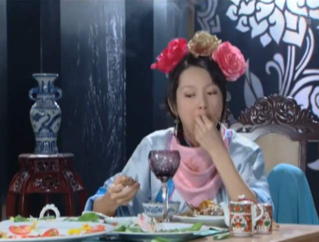 芙蓉|国剧女主类型多样,正面形象最是惹人爱,可阿精却是独一份的反派