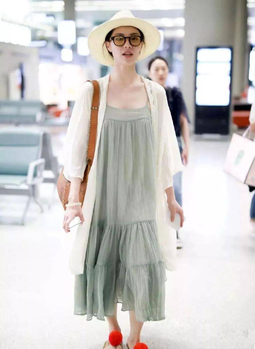 面料 雪纺不时髦了？不存在的，明星今年又把它带火了！