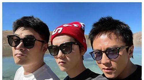 官宣|“五哈新阵容官宣!邓超、陈赫、鹿晗、彭昱畅加盟,机车服亮了