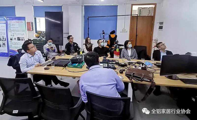 华南理工大学与大沥镇校企产学研对接——全铝家居制造智能化潜力大？