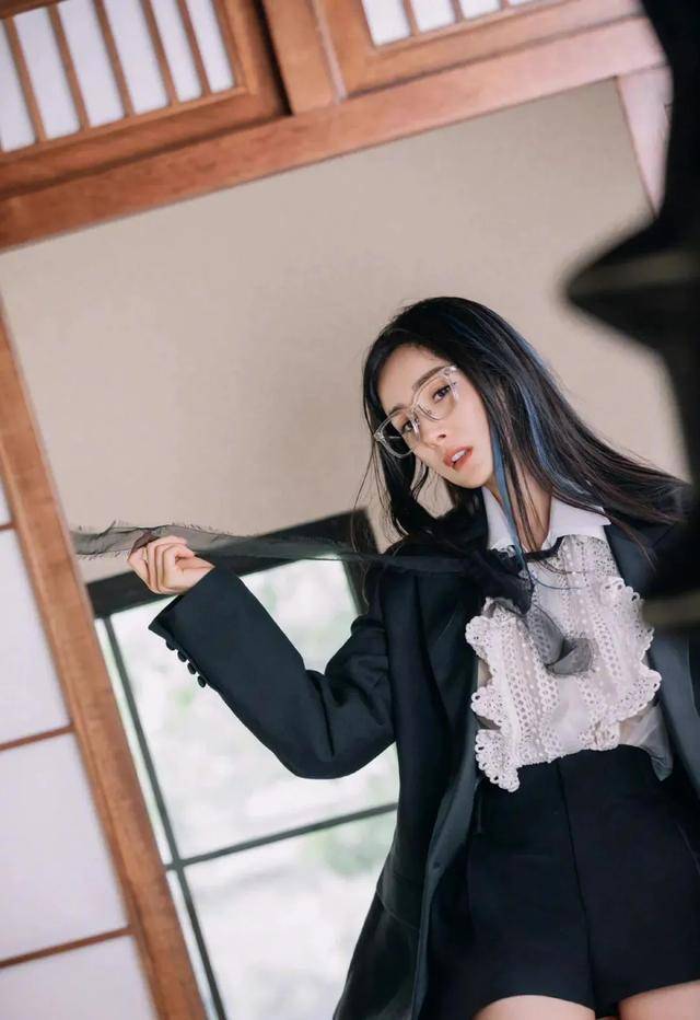 羊羔 外套大种草,这个秋天一定要入手一件