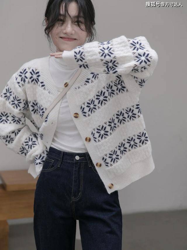 羽毛 秋冬这3个元素很适合初入职场的姑娘pick 回头率百分百！