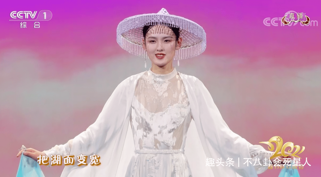 互动性|春晚这5个节目好评高：岳云鹏贾玲笑点密集，吴京甄子丹对打精彩