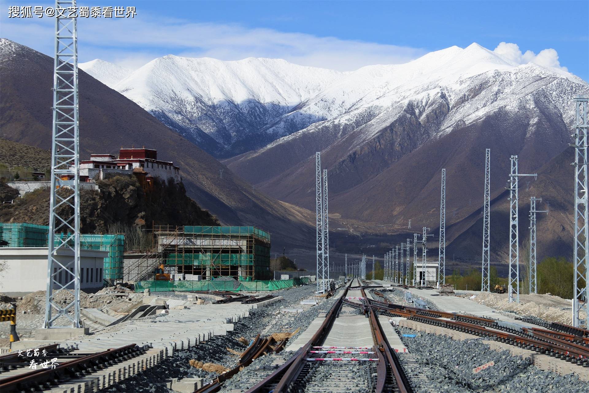 原创西方说100年也建不成的川藏铁路中国说再用10年啪啪打他们脸