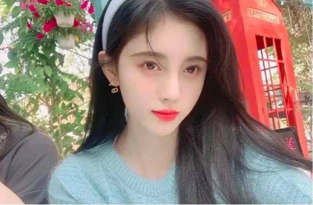 能力鞠婧祎化妆师曝其脸小不用修容,评论区翻车,化妆师水平被质疑