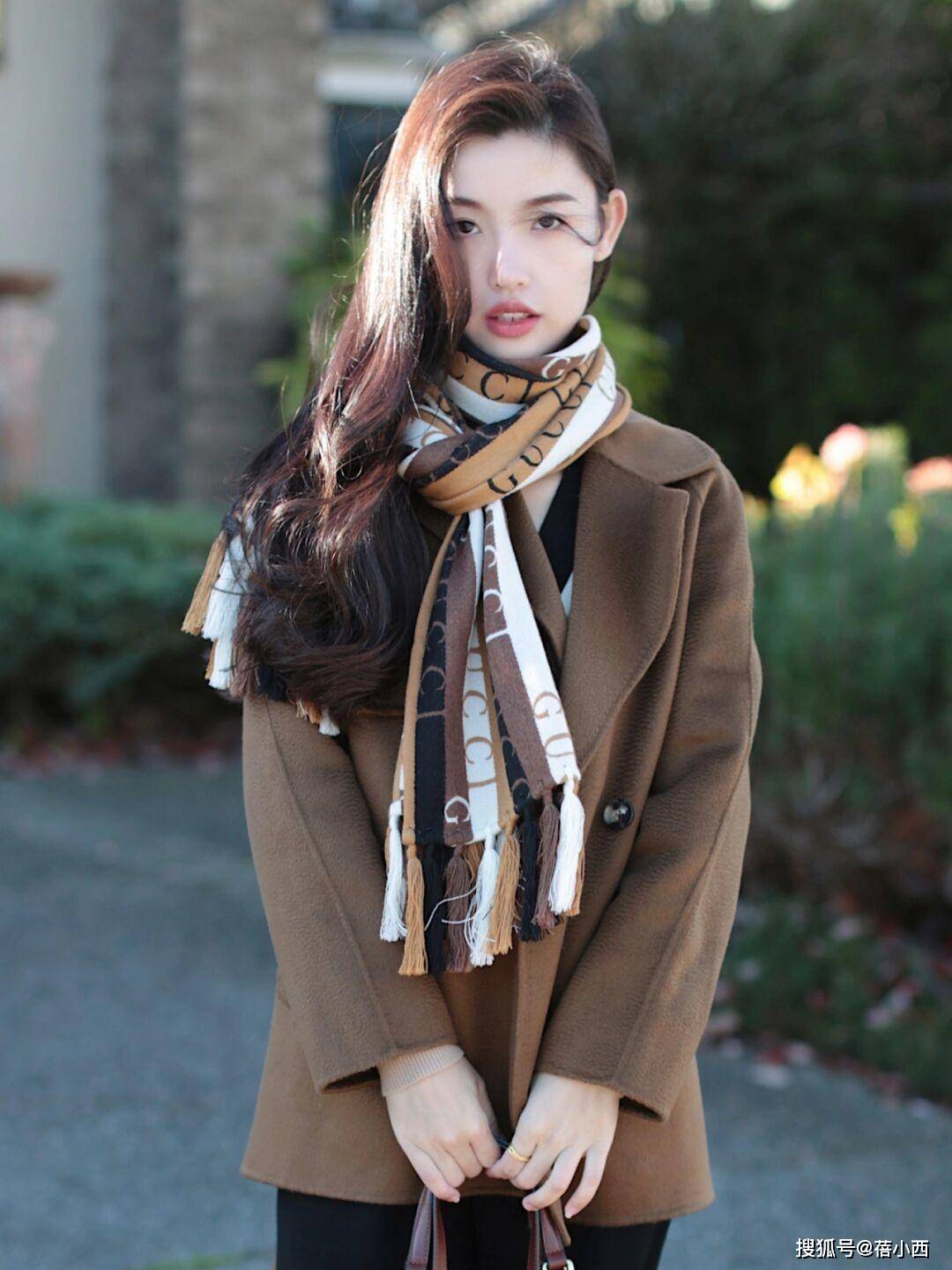 颜色 今年拥有这4件“短外套”，并掌握搭配技巧，拉开与普通人的距离