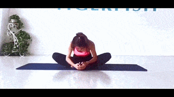 下半身 “梨型身材”怎么穿显瘦?学这4个遮肉法,堪称“削肉神器”