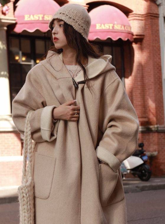 下装 巧搭下装消失的穿法，或者同色系的内搭，小短腿也能变腿精