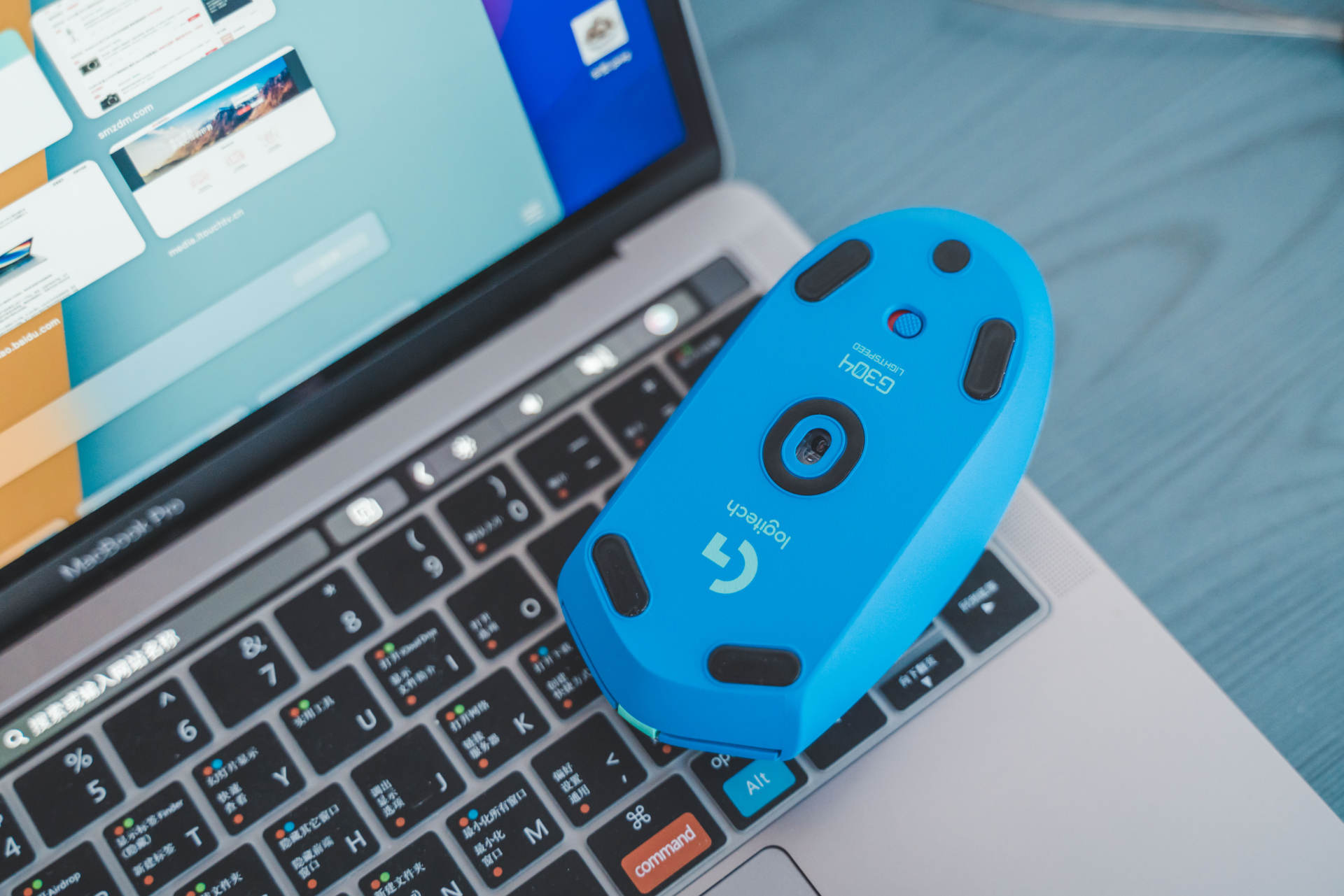 原创如果拿电竞鼠标用来办公不知道香不香罗技g304亚索无线鼠标体验