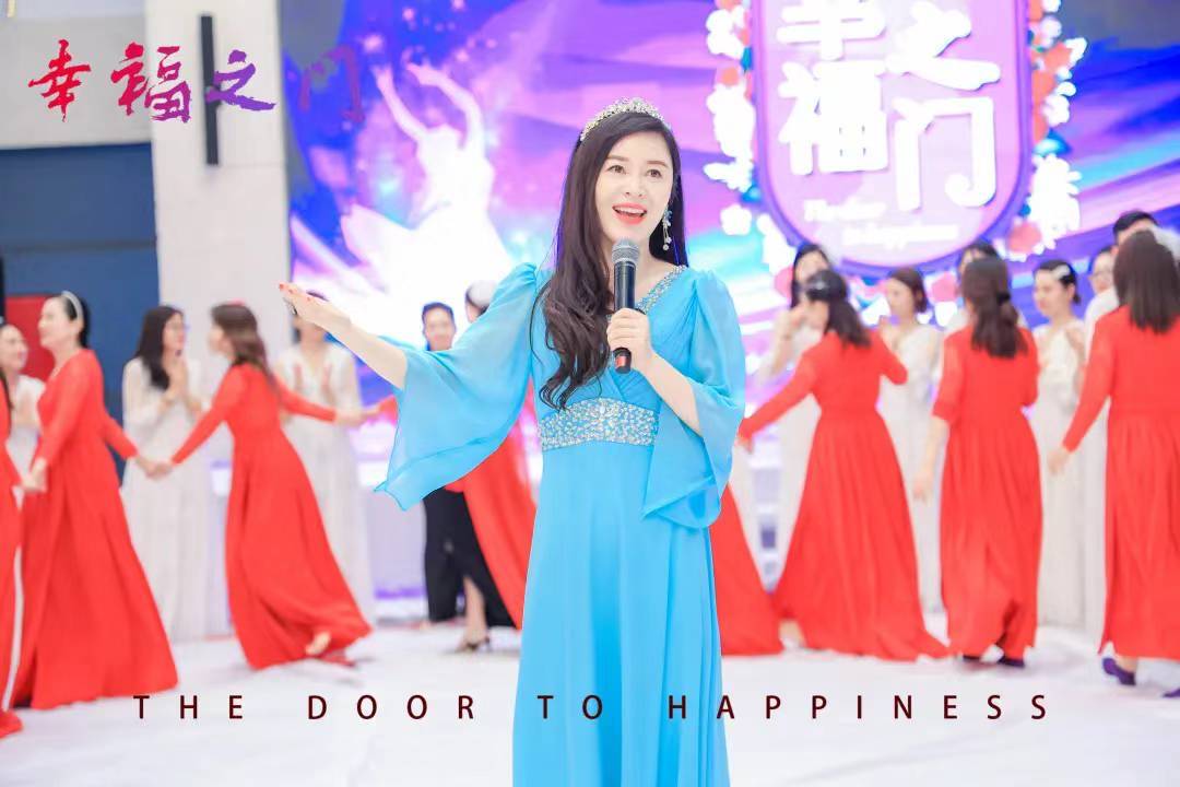 人群幸福演绎魅力觉醒课堂，让你成为优雅女人